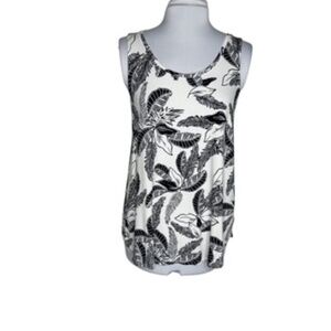 Old Navy Scoop Neck Sleeveless Relaxed Fit Swing Bottom Leaf Print Top Size M